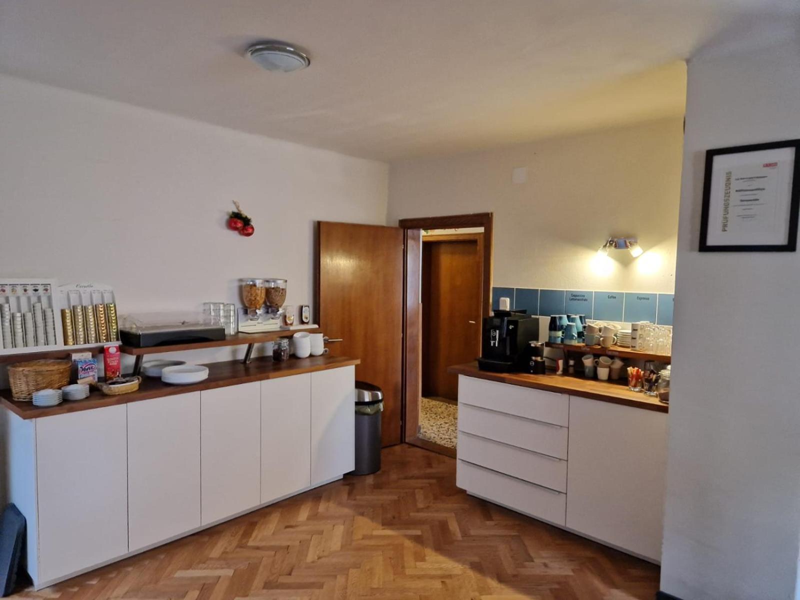 Pension Sonnenheim Rooms&Apartments Ґмюнд-ін-Кернтен Екстер'єр фото