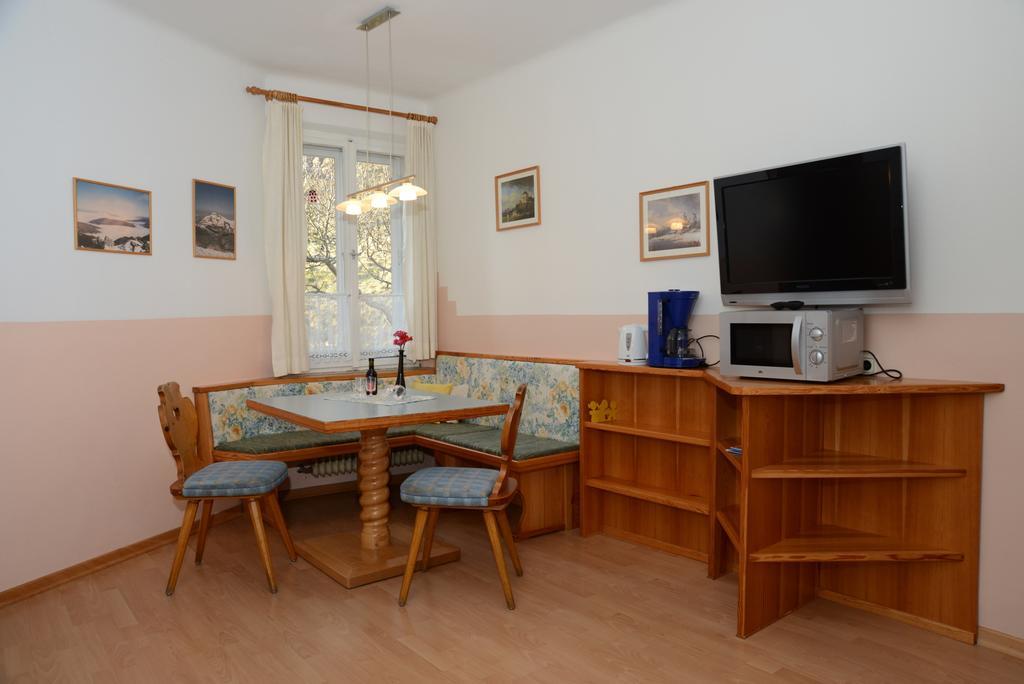 Pension Sonnenheim Rooms&Apartments Ґмюнд-ін-Кернтен Екстер'єр фото