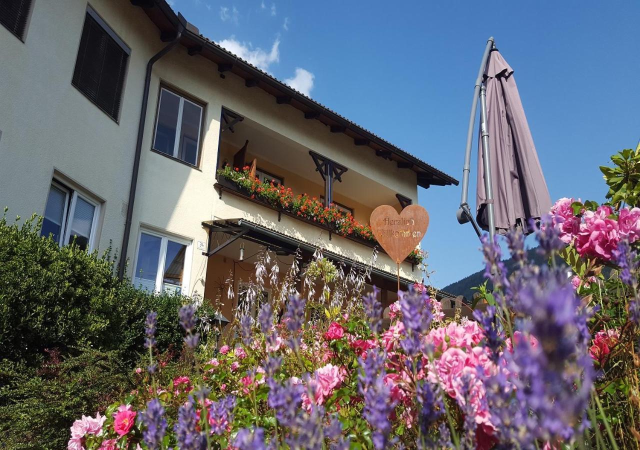 Pension Sonnenheim Rooms&Apartments Ґмюнд-ін-Кернтен Екстер'єр фото